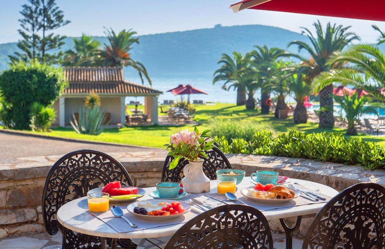 Bella Mare Hotel Kassiopi Buitenkant foto